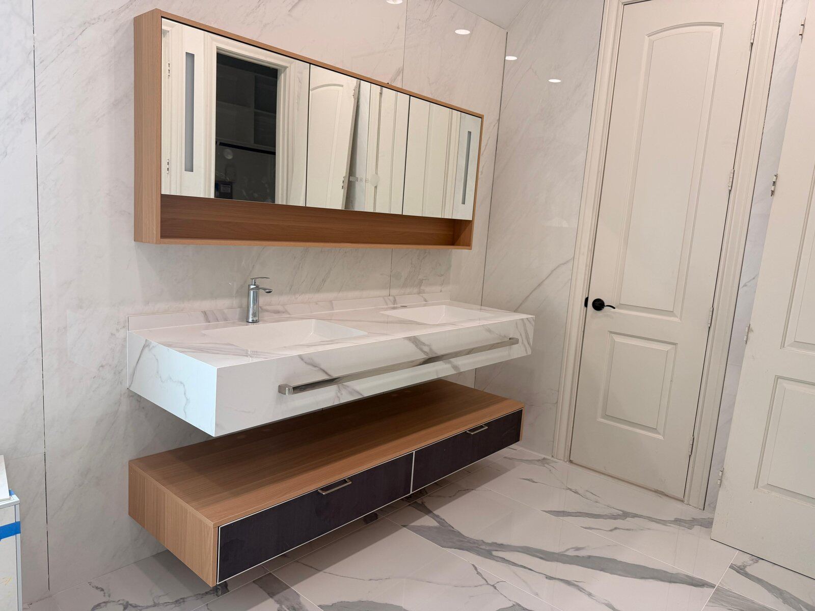 Walk-In Closet Houston